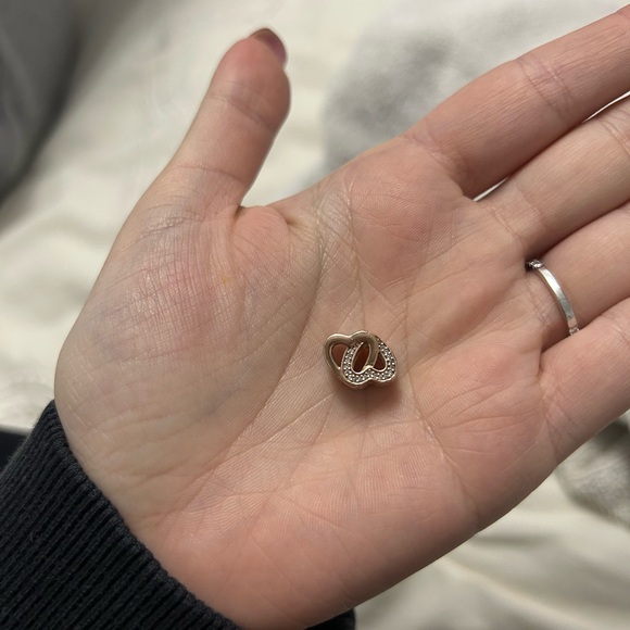 Pandora entwined heart charm - Picture 2 of 2